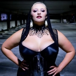 Mistress Primrose profile picture